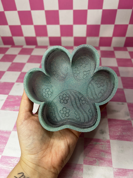 Groovy Paw Print - GGE