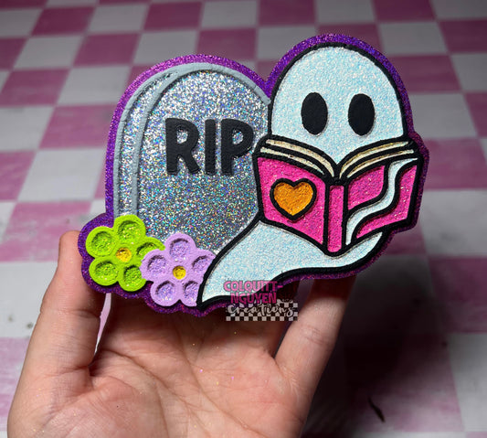 Reading Ghost