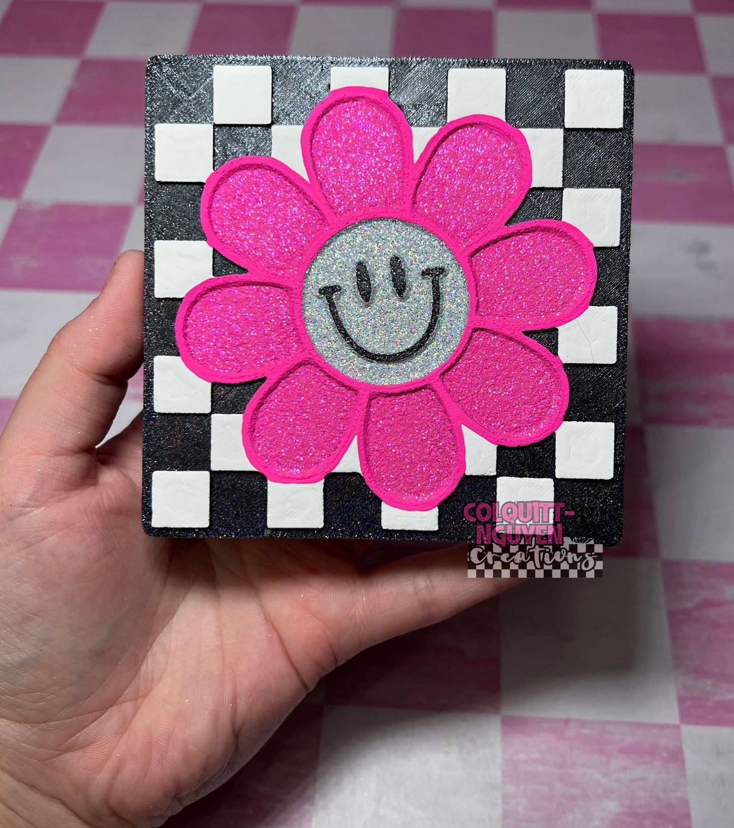 Checkered Flower