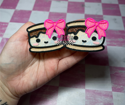 S’mores With Bow Vent Clips
