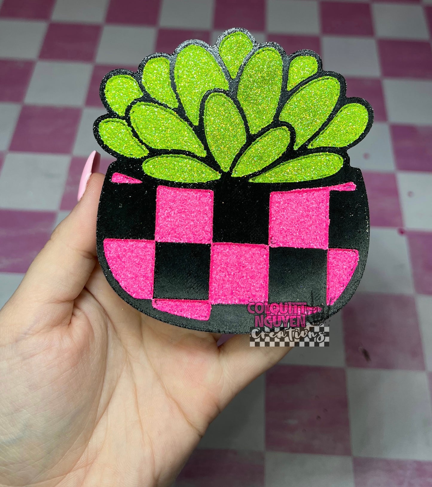 Checkered Round Succulent