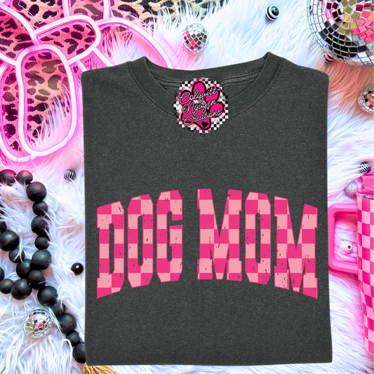 Checkered Dog Mom Tee